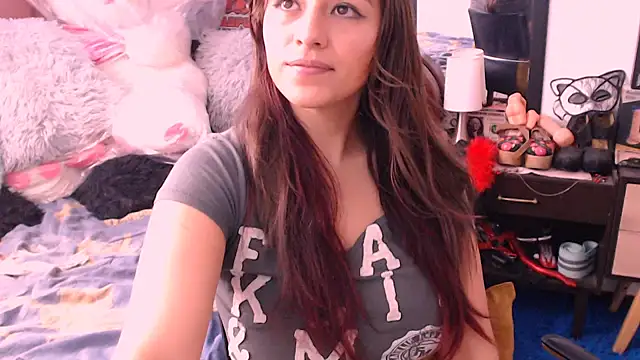 Snapshot of Daniela_CameloSQ chatting on 10/14/25, 03:01 Daniela CameloSQ online show from 10/14/25, 03:01