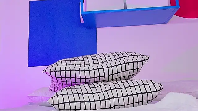 CristalCornner  online show from 11/22/25, 07:46