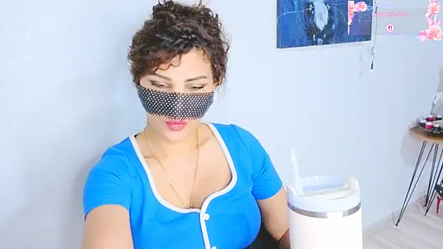 Turkish Latina online show from 07/14/26, 10:16