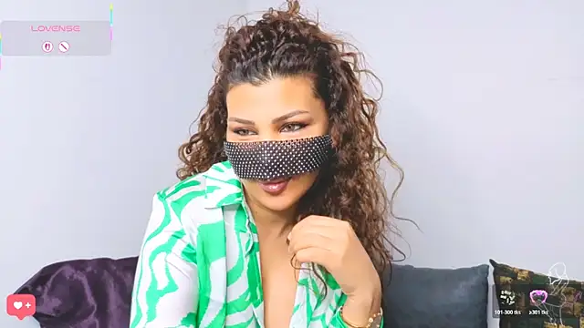 Turkish Latina online show from 04/26/26, 01:52