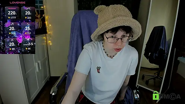 Melissa Wells online show from 09/28/25, 03:30