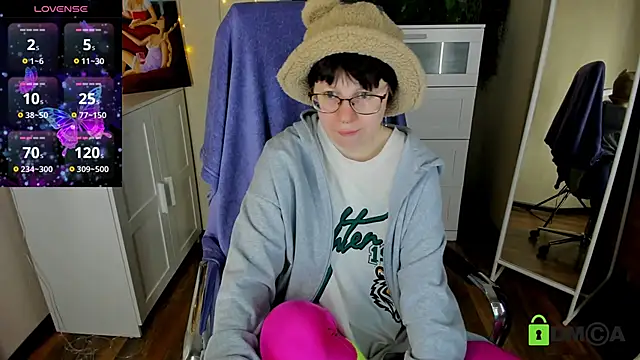 Melissa Wells online show from 10/12/25, 09:27