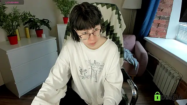 Melissa Wells online show from 06/01/26, 03:44