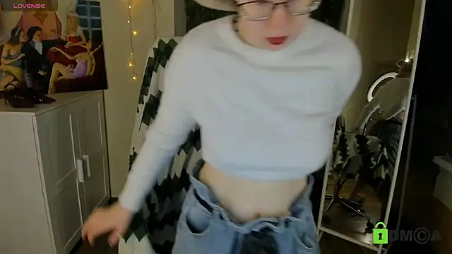 Melissa Wells online show from 11/09/25, 03:16