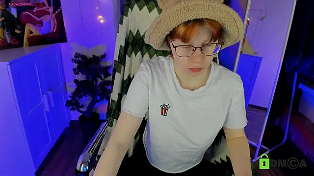 Melissa Wells online show from 11/28/25, 09:04