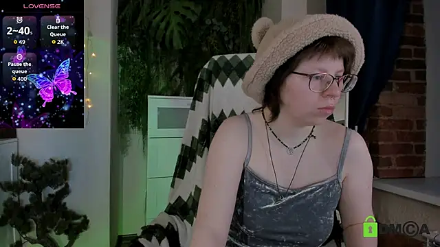 Melissa Wells online show from 03/12/26, 03:49