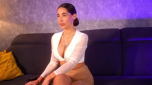 Miriam fox online show from 03/15/26, 07:26