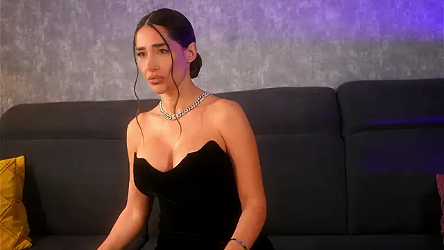 Miriam fox online show from 03/11/26, 07:24