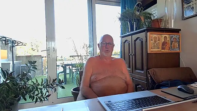 sperpa online show from 04/15/26, 09:15