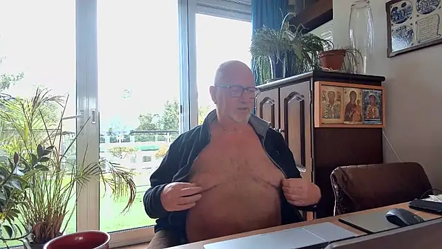 sperpa online show from 02/21/26, 09:33