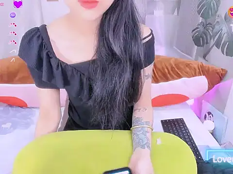 Ly   online show from 04/09/26, 03:19