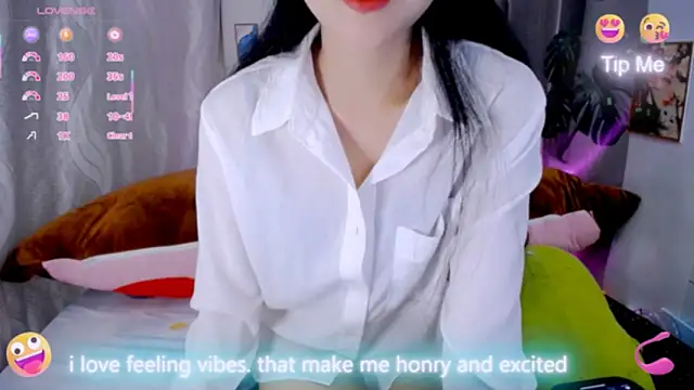 Ly   online show from 03/18/26, 02:58