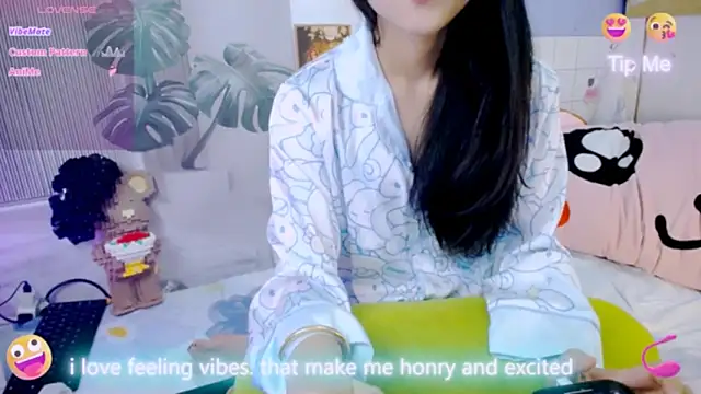 Ly   online show from 02/11/26, 03:06