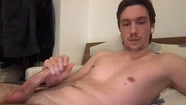 hungandfun05 online show from 01/11/26, 10:16