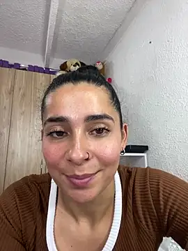 Meganmilk1 online show from 01/16/26, 04:33