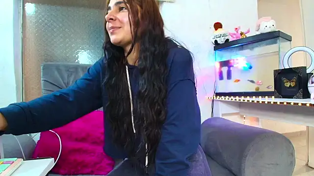 Meganmilk1 online show from 09/10/25, 04:28