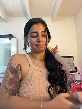 Meganmilk1 online show from 10/16/25, 03:53