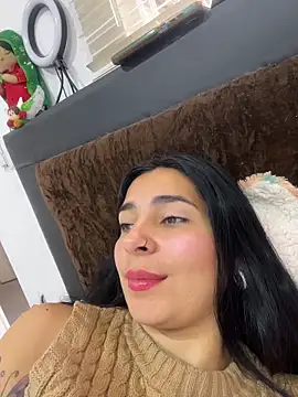 Meganmilk1 online show from 04/07/26, 04:31