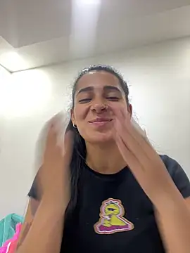 Meganmilk1 online show from 02/04/26, 09:10