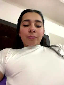 Meganmilk1 online show from 01/12/26, 04:25