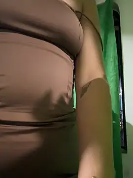 NicolRoss  online show from 04/26/26, 04:32