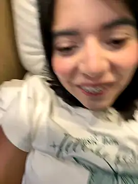 NicolRoss  online show from 12/03/25, 07:57