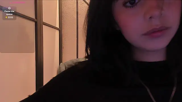 NicolRoss  online show from 12/21/25, 04:19