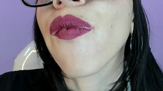 Snapshot of Katty_mouth chatting on 06/30/26, 05:35 Katty mouth online show from 06/30/26, 05:35