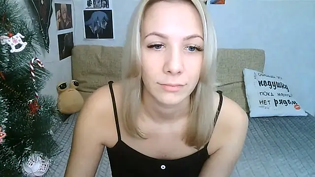 -GoldenGirl- online show from 12/19/25, 11:23