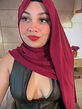 Snapshot of _anjum_ chatting on 07/08/26, 12:17 anjum online show from 07/08/26, 12:17