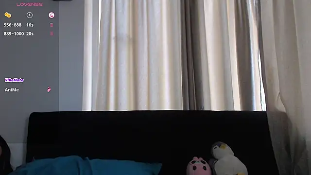 Snapshot of BubbleGumm_ chatting on 04/06/26, 10:55 BubbleGumm online show from 04/06/26, 10:55