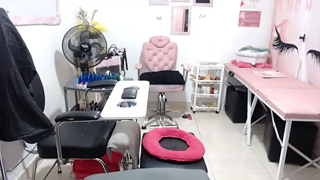 titsbiglovers online show from 10/09/25, 05:13