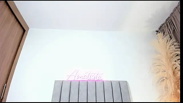 Snapshot of AmatistaSallow__ chatting on 02/18/25, 03:53 AmatistaSallow online show from 02/18/25, 03:53