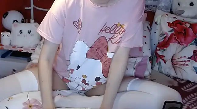 Snapshot of lovely_nekochan chatting on 02/26/25, 05:03 lovely nekochan online show from 02/26/25, 05:03