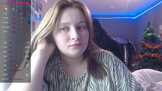 Light Luna online show from 01/12/26, 03:41