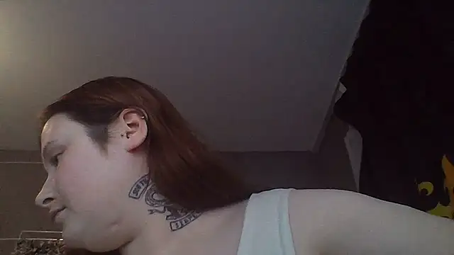 Light Luna online show from 06/18/26, 04:01