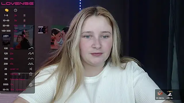 Light Luna online show from 11/01/25, 02:11