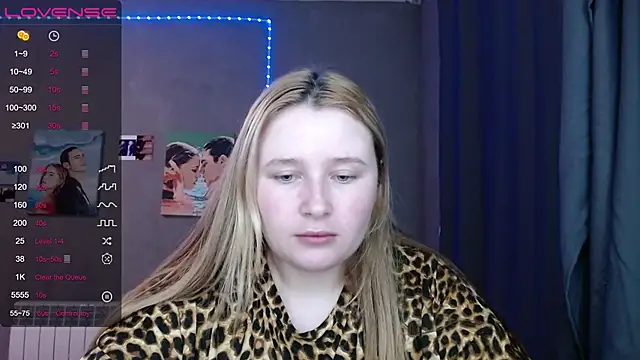 Light Luna online show from 11/20/25, 02:40