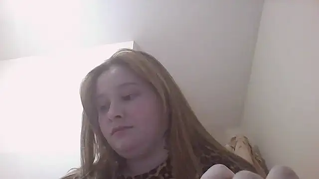 Light Luna online show from 02/20/26, 03:47