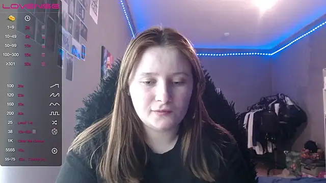 Light Luna online show from 01/17/26, 03:37