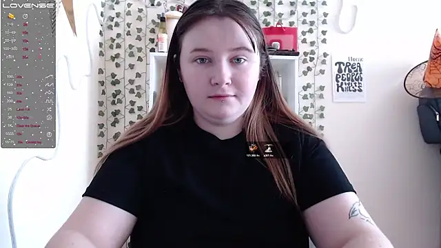 Light Luna online show from 02/07/25, 04:37