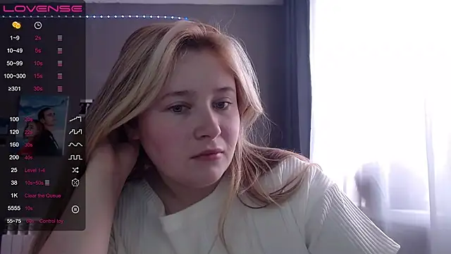 Light Luna online show from 11/09/25, 07:56