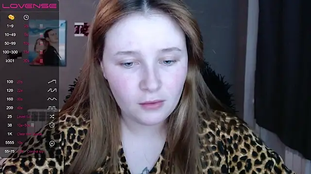 Snapshot of Light_Luna chatting on 03/15/26, 03:08 Light Luna online show from 03/15/26, 03:08