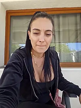 AnaFoxxy online show from 04/23/26, 10:11