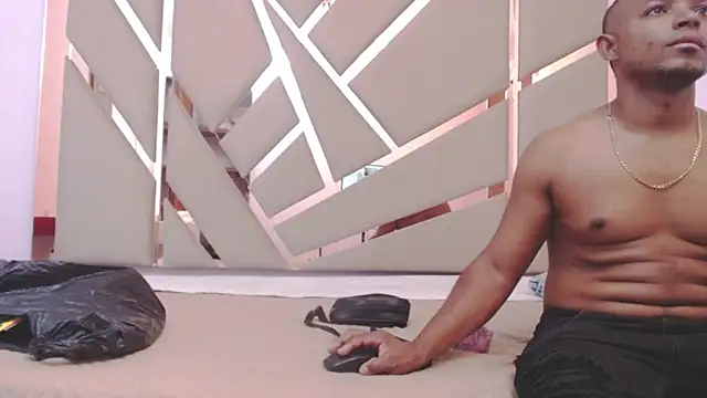 you and i9 online show from 11/04/25, 07:28