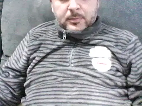 Snapshot of daky_86 chatting on 02/19/25, 04:00 daky 86 online show from 02/19/25, 04:00