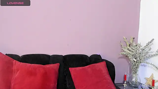 Snapshot of lenna__lujan05 chatting on 01/31/25, 09:05 lenna lujan05 online show from 01/31/25, 09:05