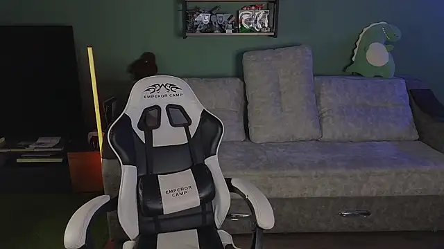 TeddyLiLboy online show from 04/10/26, 09:11