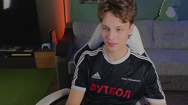 TeddyLiLboy online show from 11/20/25, 09:36