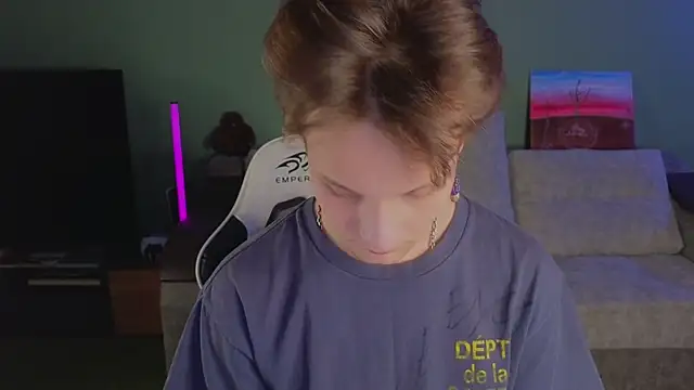 TeddyLiLboy online show from 04/05/26, 07:09